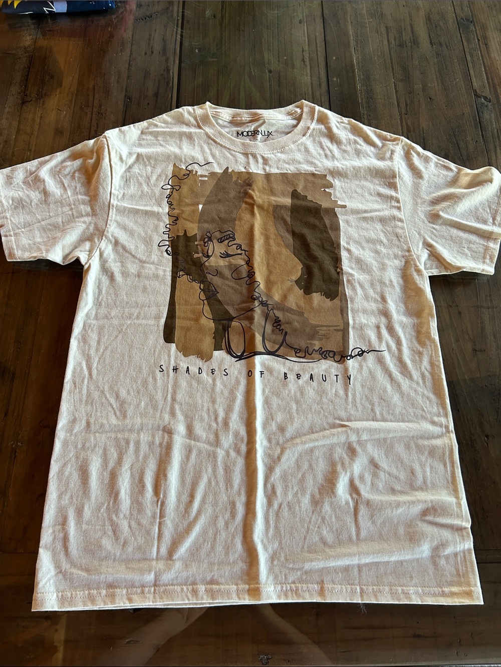 Modern Lux Men’s Graphic Tee in Beige with Brown & Tan Artwork